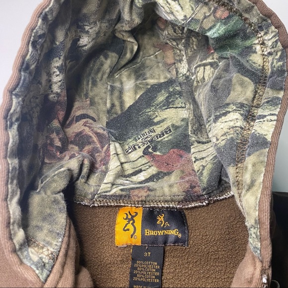 Boys 3T Browning Hoodie/Sweater in brown with Break-up camouflage hood. - Picture 3 of 6
